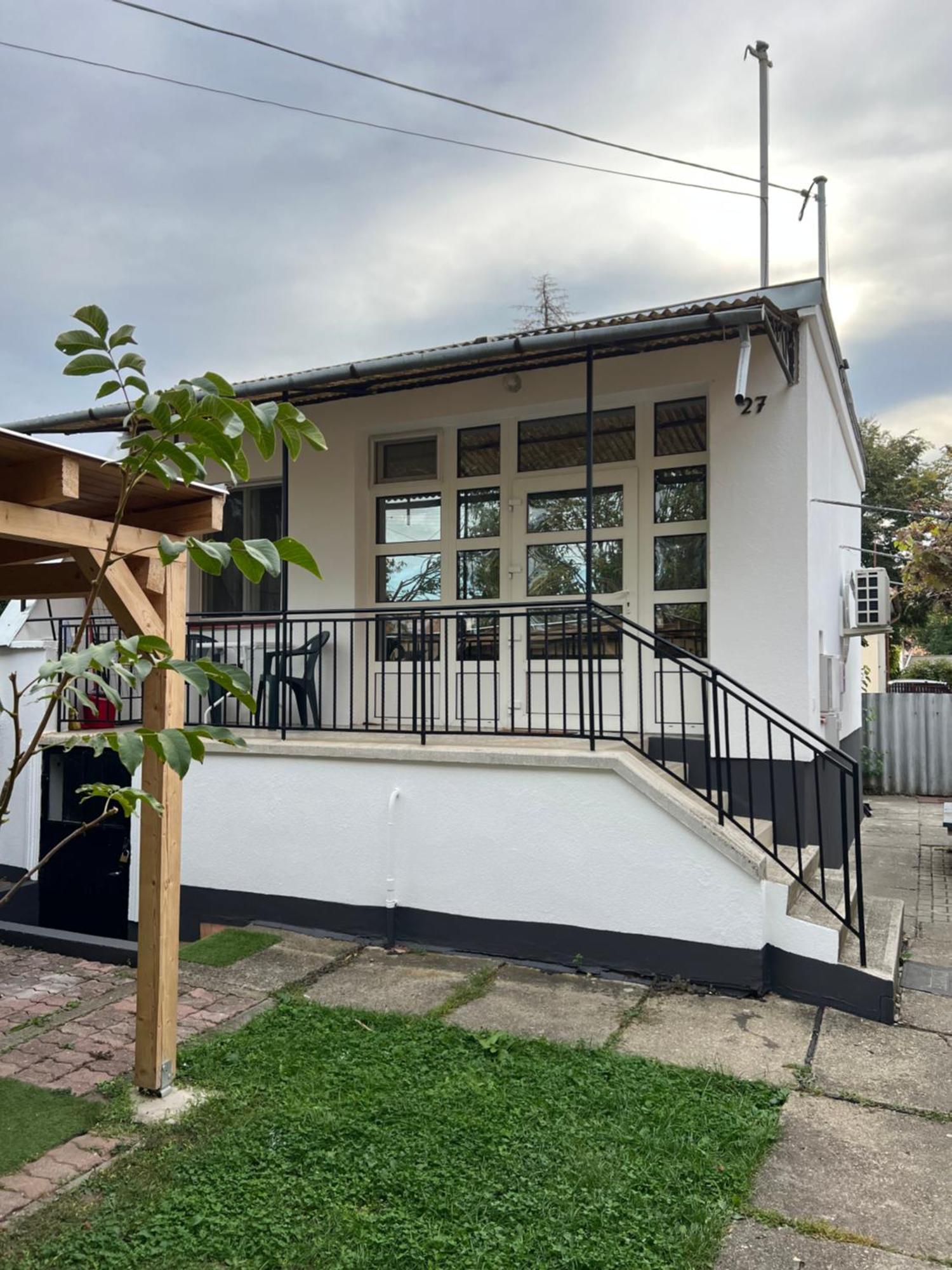 فيلا Sparkling Time Apartman Hajdúszoboszló المظهر الخارجي الصورة
